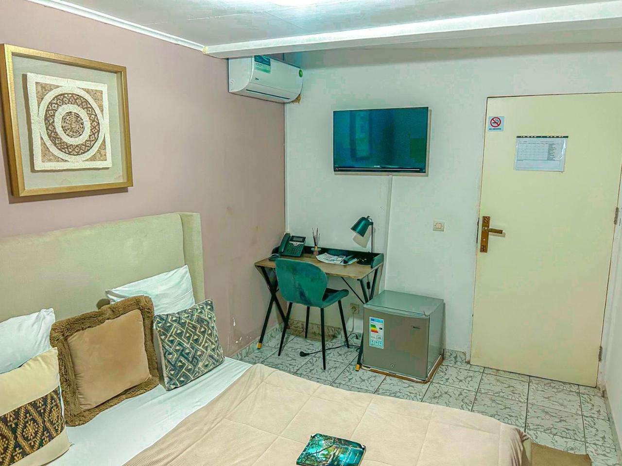 Residence Le Tali Libreville Ngoại thất bức ảnh